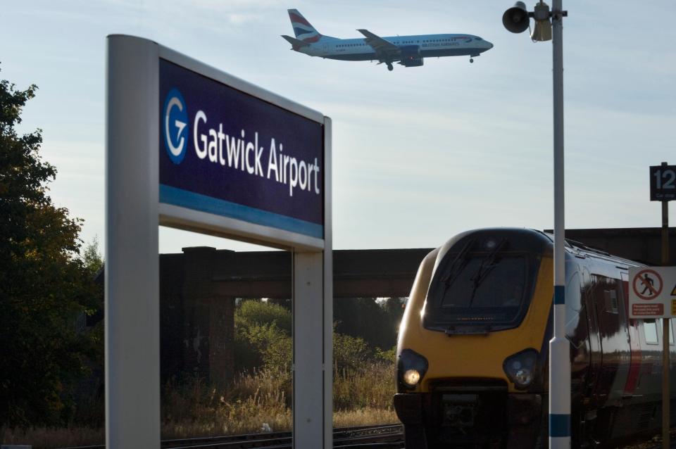 Travelling between Gatwick Airport and London